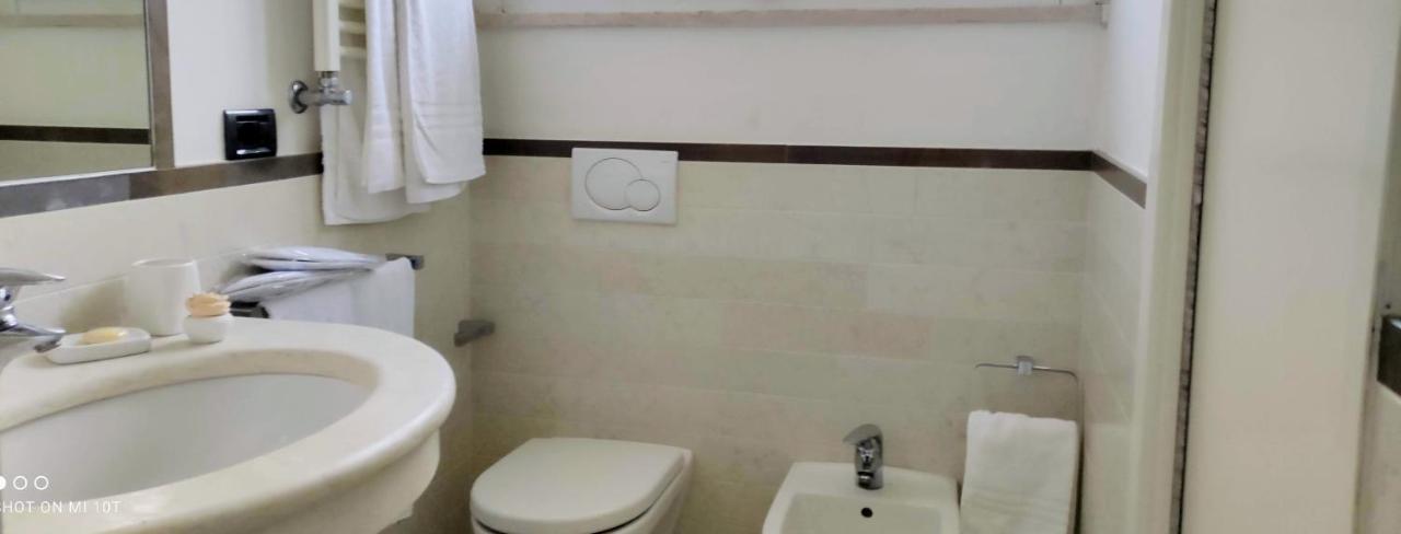 Hotel Villa Platani Ричоне Екстериор снимка