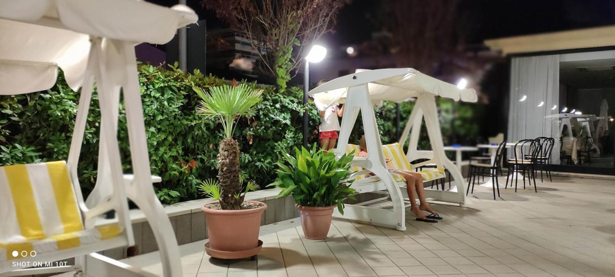 Hotel Villa Platani Ричоне Екстериор снимка